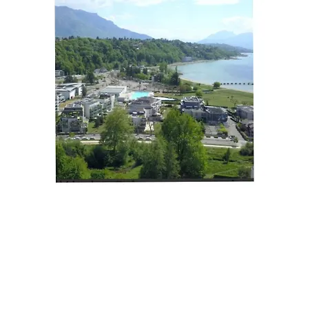 Rive Du Aix-les-Bains