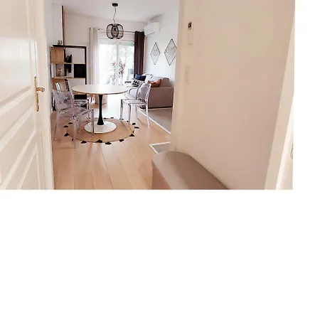 Apartment Rive Du *
